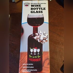 BigMouth Wine Bottle Glass Full Bottle Glass Nwt
